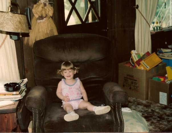 A very young Brandy, around 1994